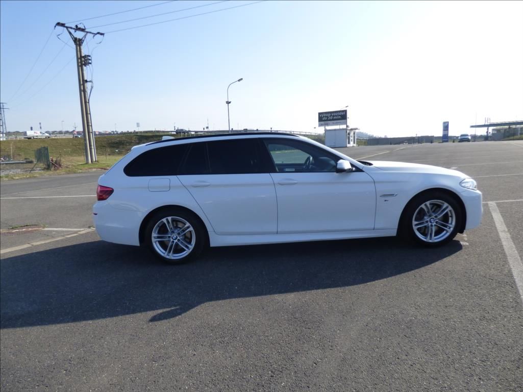 BMW Řada 5, 2,0 525xd  M-Paket - fotka 3