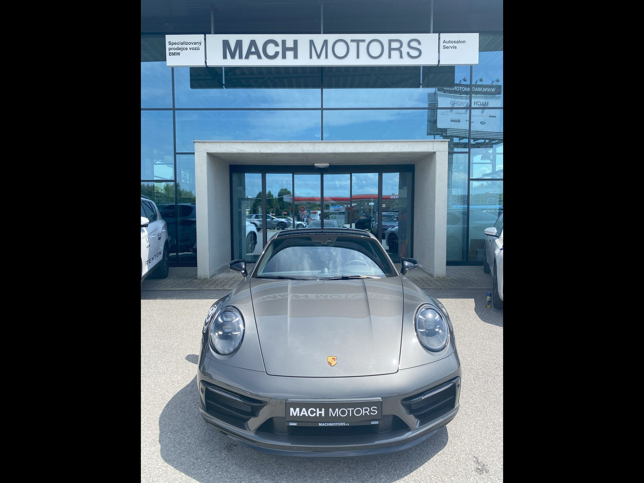 Porsche 911, Carrera 4 GTS Panorama - fotka 3