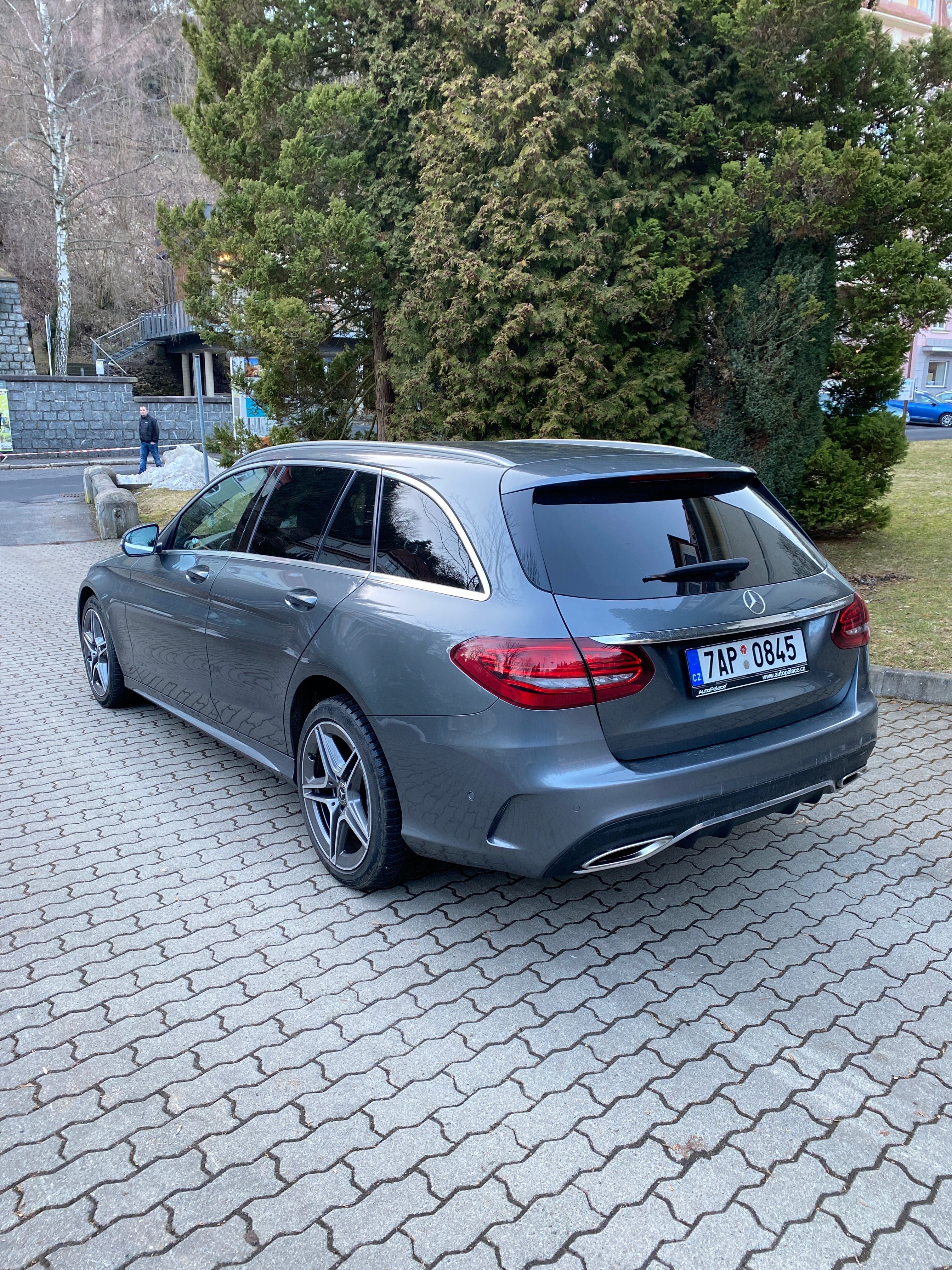 Mercedes-Benz Třídy C, Mercedes Benz C200 4matic - fotka 5