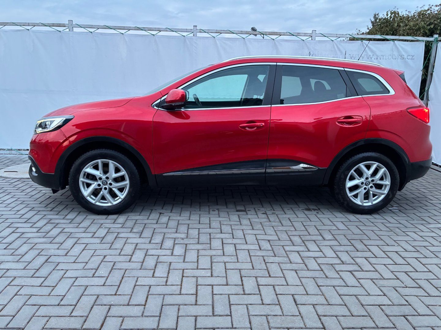 Renault Kadjar, 1.2 TCE 96kW*AUTOMAT*1.Maj*ČR* - fotka 3