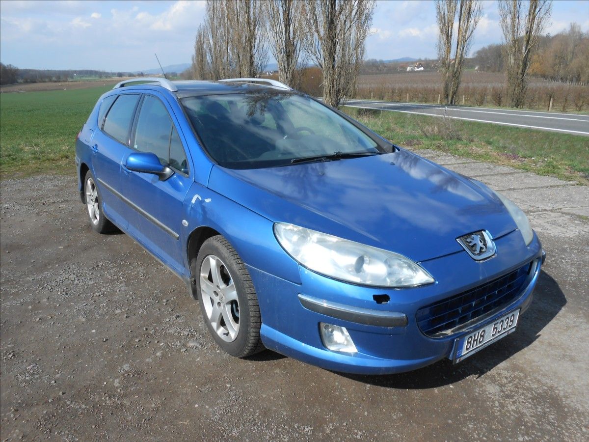 Peugeot 407, 2,2 116 kW Digiklima - fotka 4