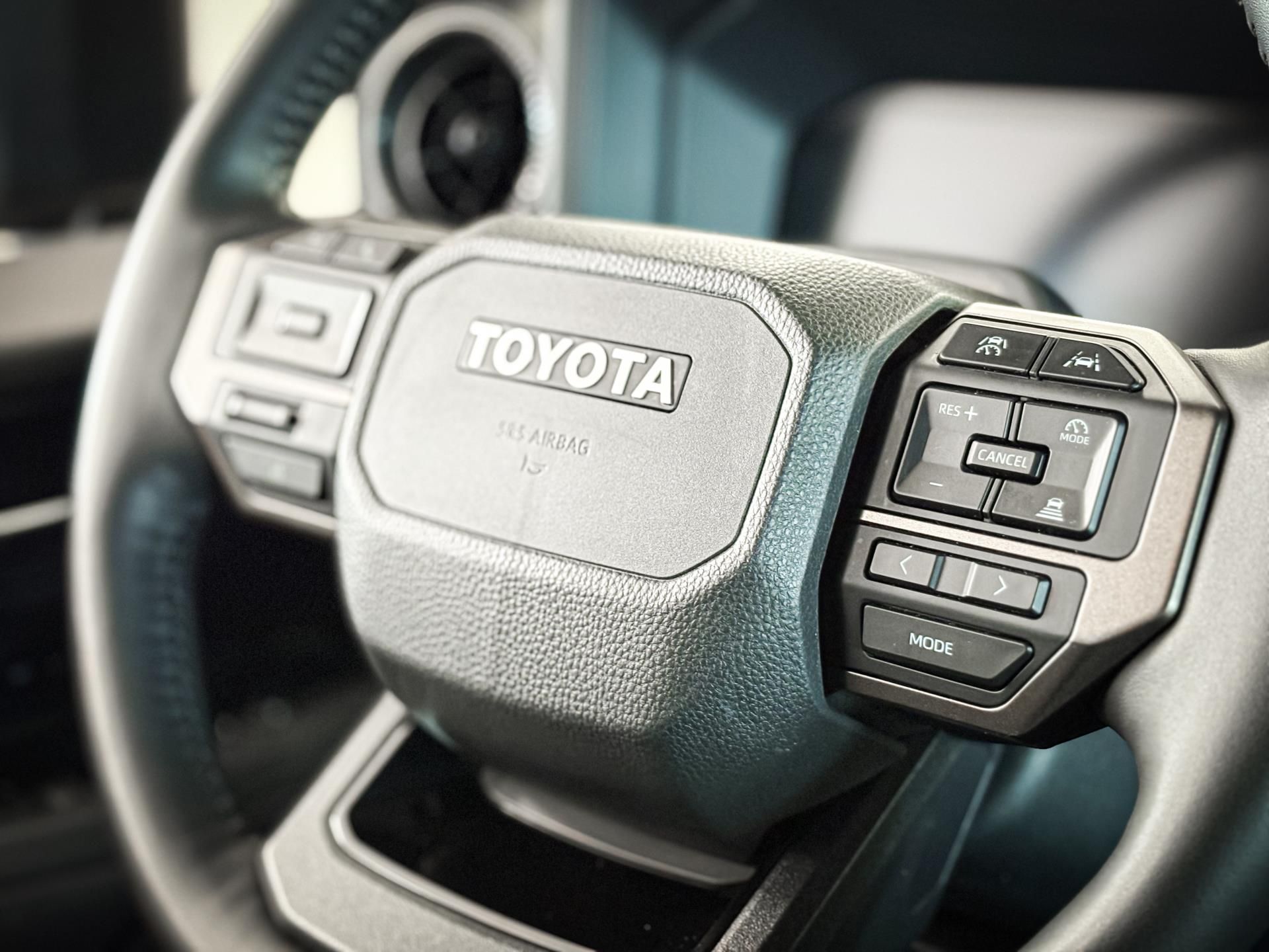 Toyota Land Cruiser, 2.8D MHEV 8AT 4x4, EXECUTIVE - fotka 5