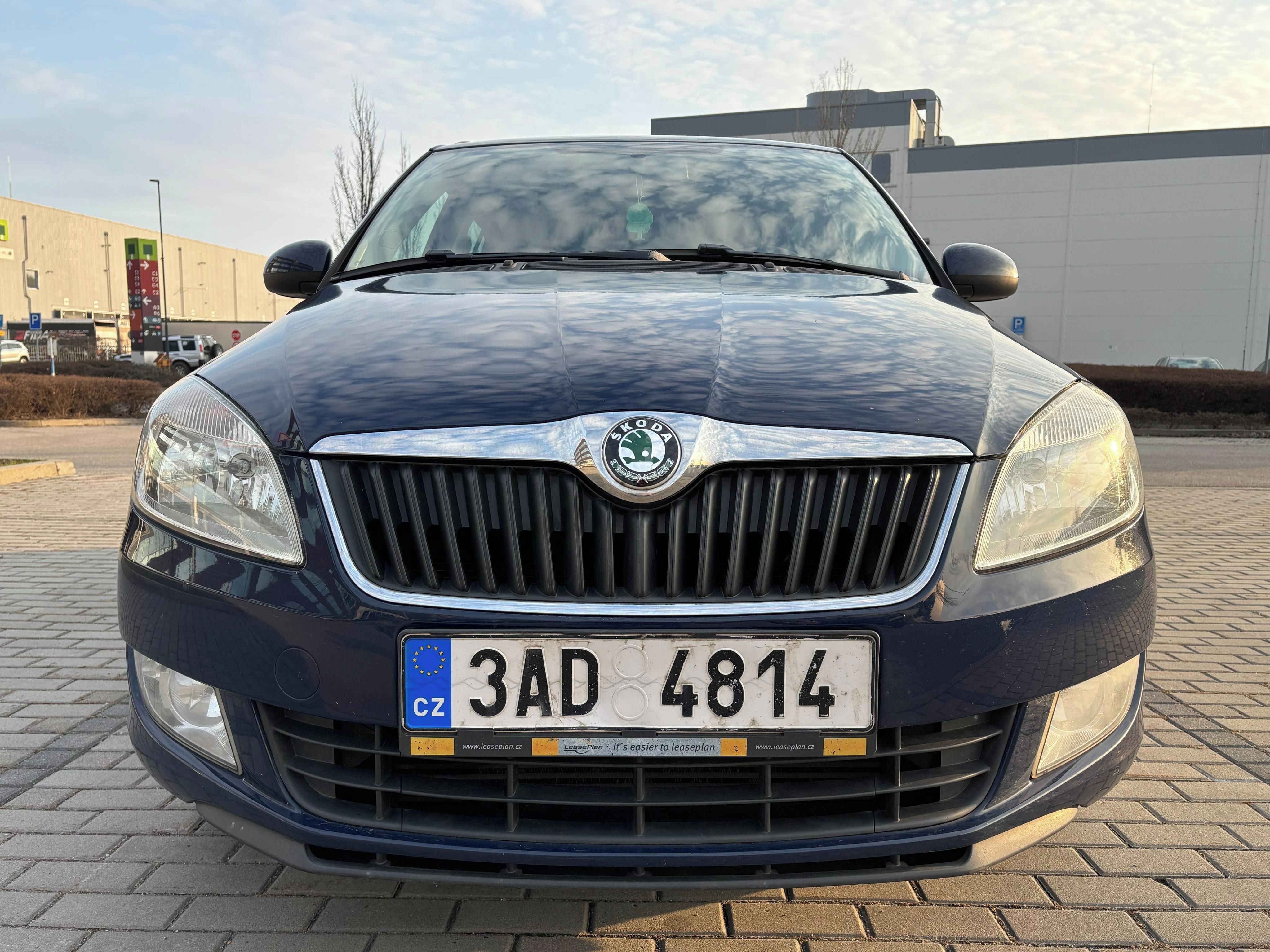 Škoda Fabia, 1,6 TDI 55 kW - serviska - fotka 5