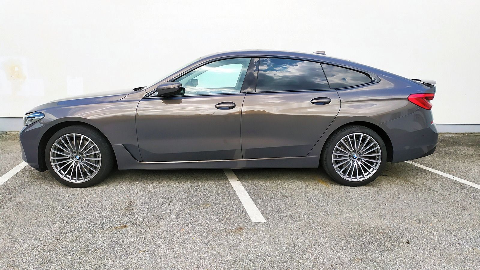 BMW Řada 6, 40d*Pano*Navi*CAM*Tažné*záruka - fotka 2