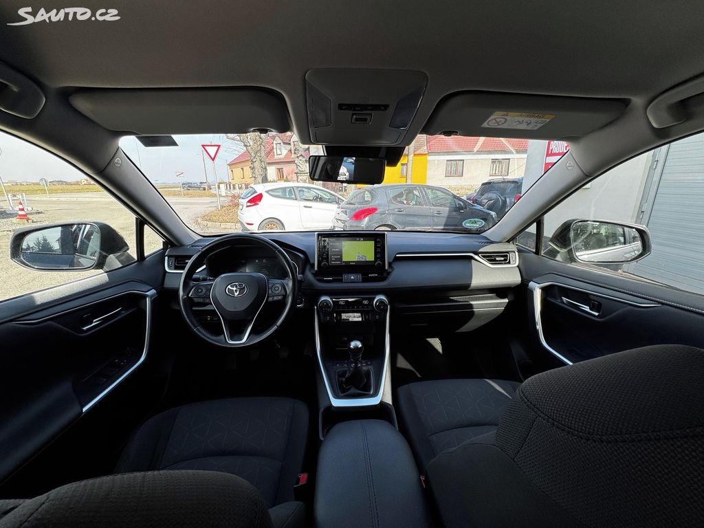 Toyota Rav4, fotka 8