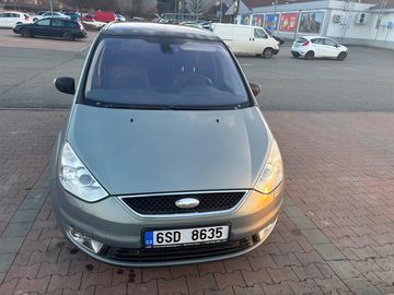 Ford Galaxy 2.2 129kw