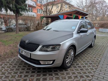 110kW, kola, hudba,skibox atd.