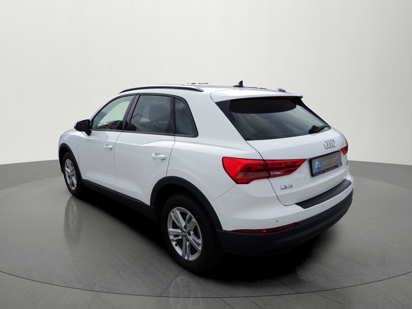 Audi Q3, 35TDI A/T Virtual Navi Tažné - fotka 3