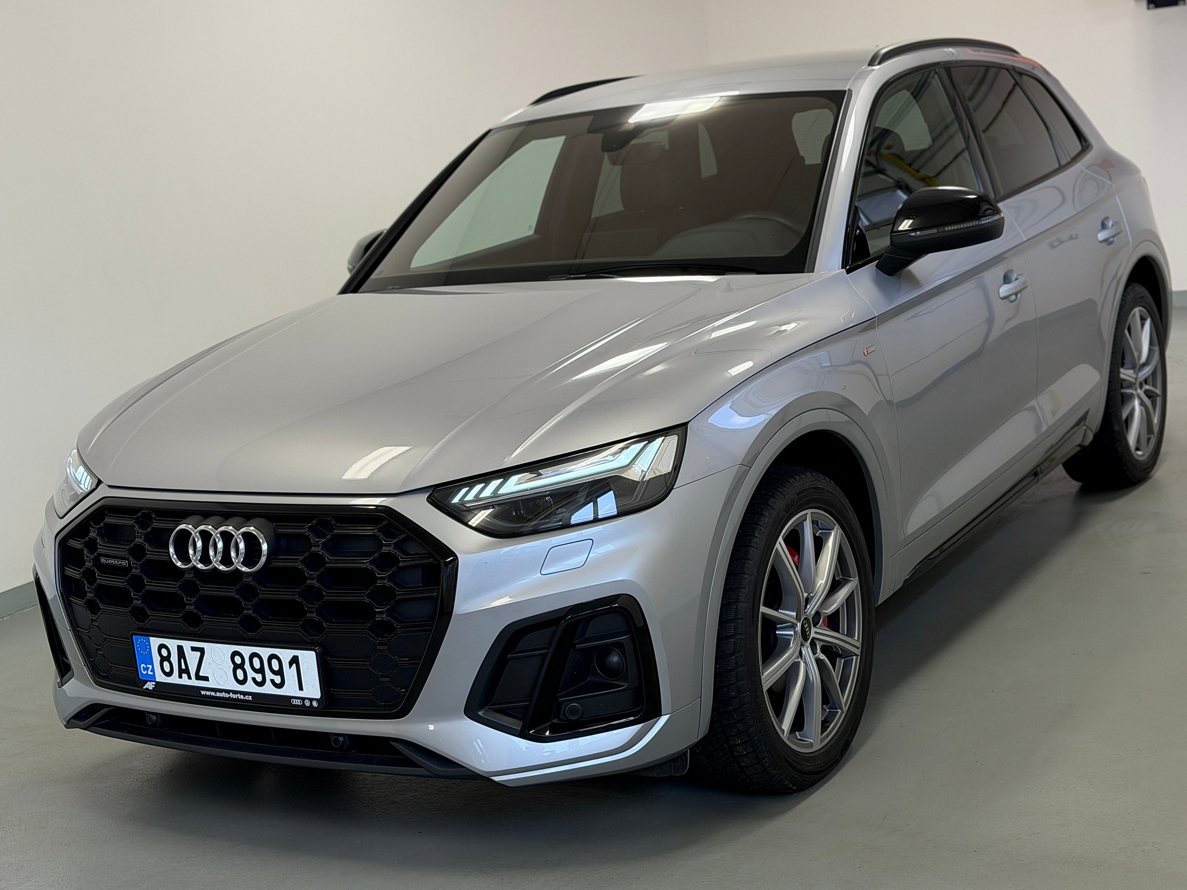 Audi Q5, 2,0Tdi 150kw QUATTRO S-LINE
