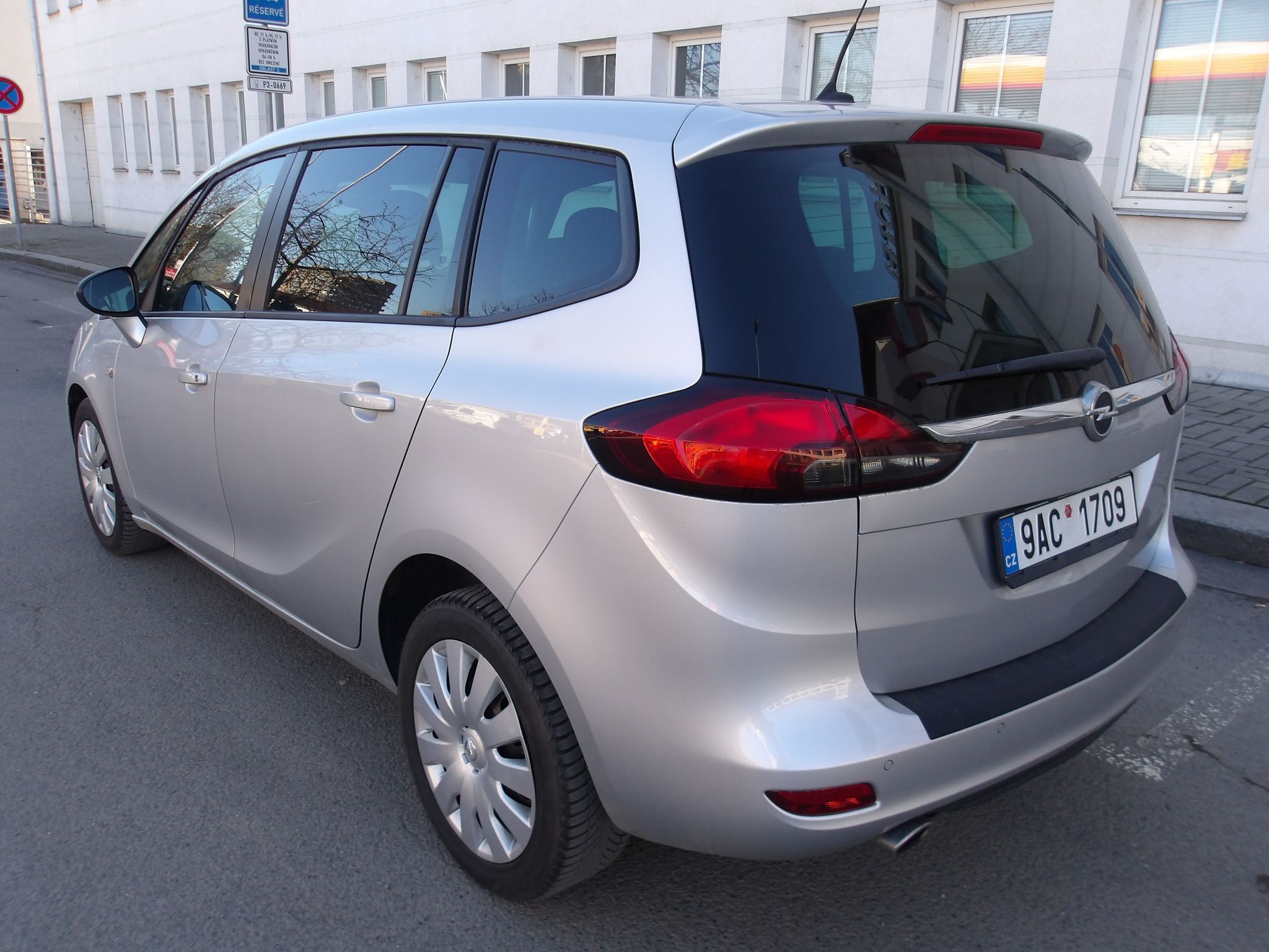 Opel Zafira, 2,0DTi AUTOMAT !!! PĚKNÁ ! - fotka 3