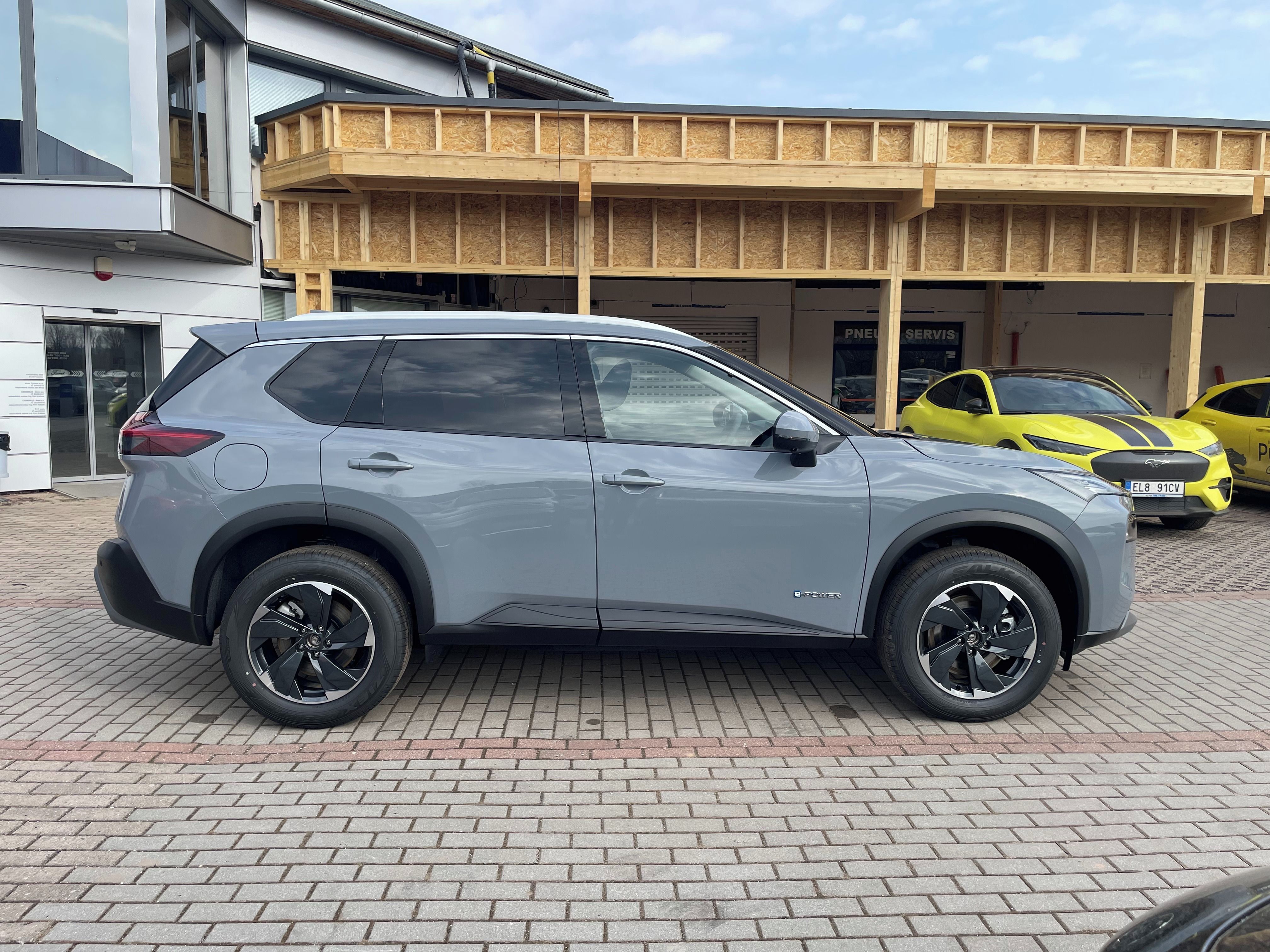 Nissan X-Trail, 1.5 e-POWER N-Connecta AWD - fotka 6
