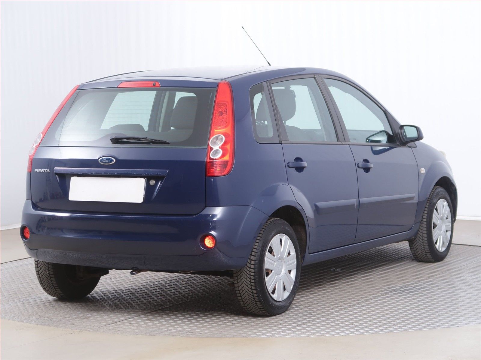 Ford Fiesta, 1.3 i, Trend, NOVÁ CENA - fotka 5