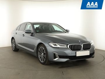 530d xDrive, NOVÁ CENA, 4X4