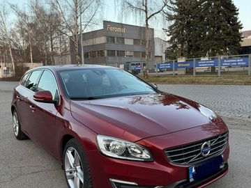 VOLVO V60 d4 133kw SUMUM