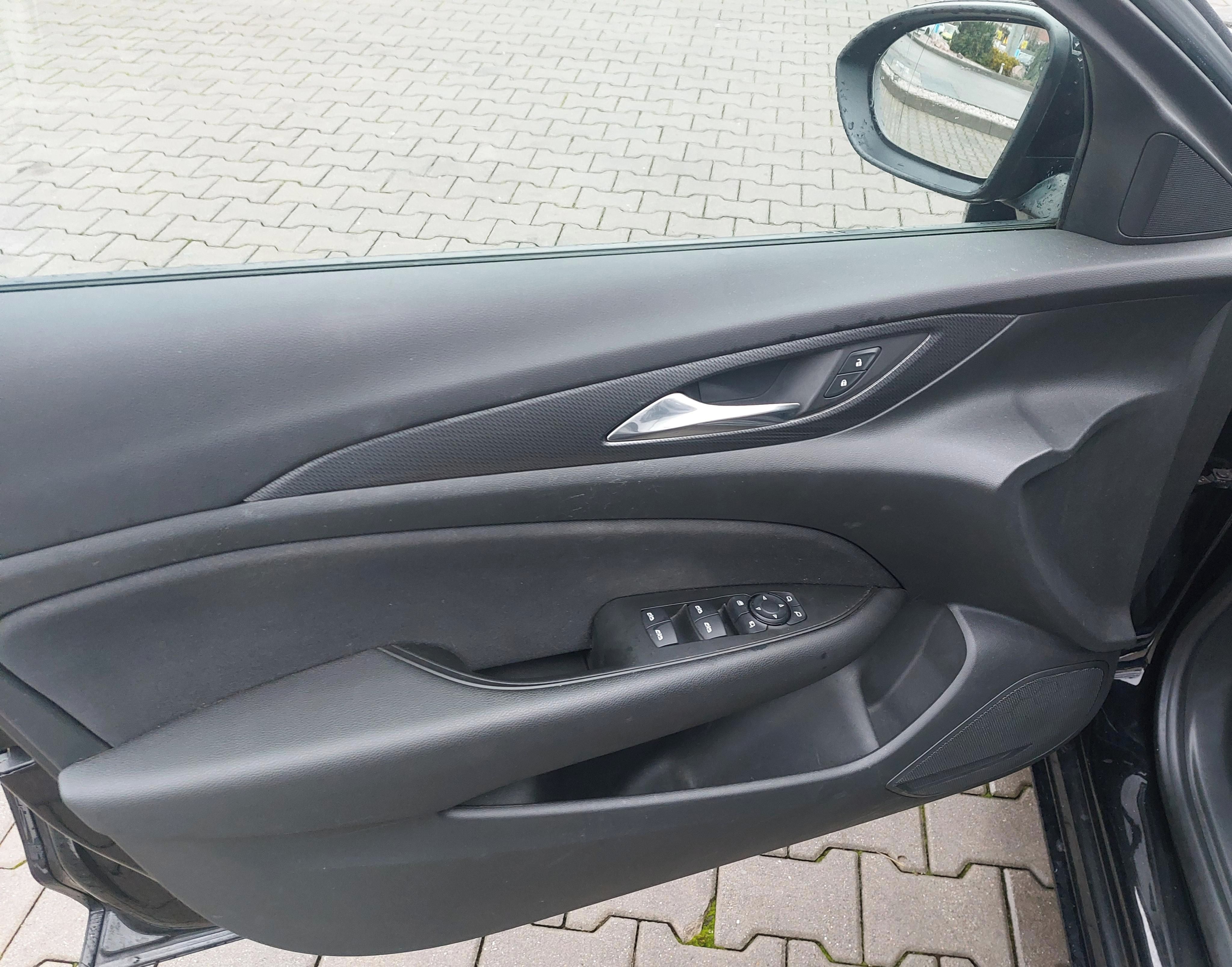 Opel Insignia, 2.0 cdti ST Business Edition - fotka 6