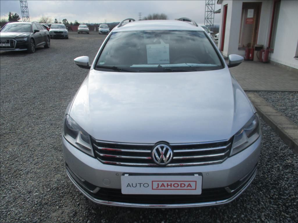 Volkswagen Passat, 1,4 TSI, DSG, aut.klima, Navi, - fotka 2