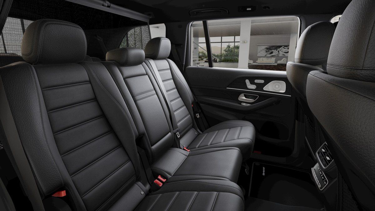 Mercedes-Benz GLS, 350 d 4MATIC Edition 140 Years - fotka 4