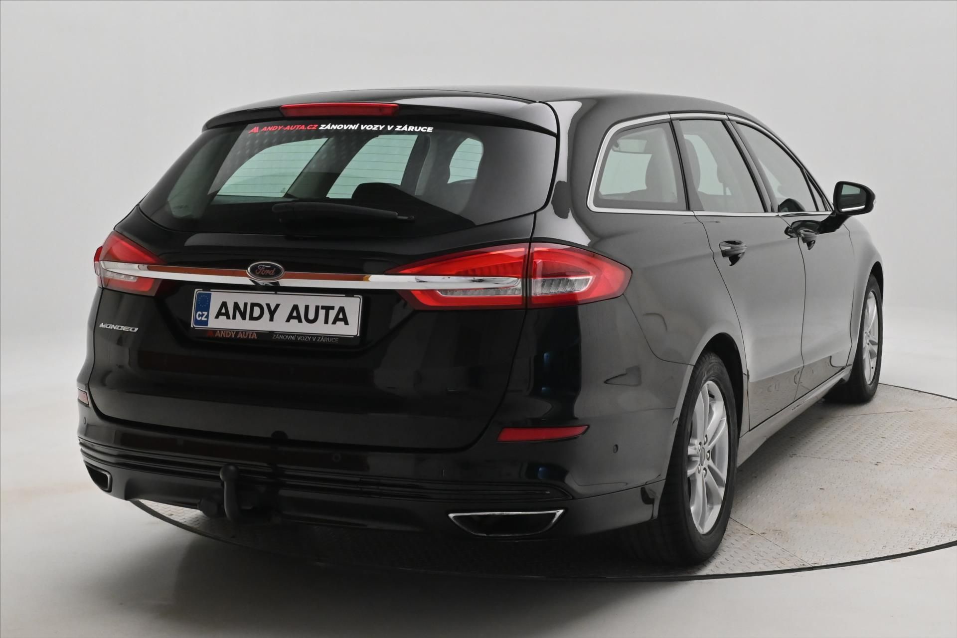 Ford Mondeo, 2,0 EcoBlue 140kW AT8 Titanium - fotka 5