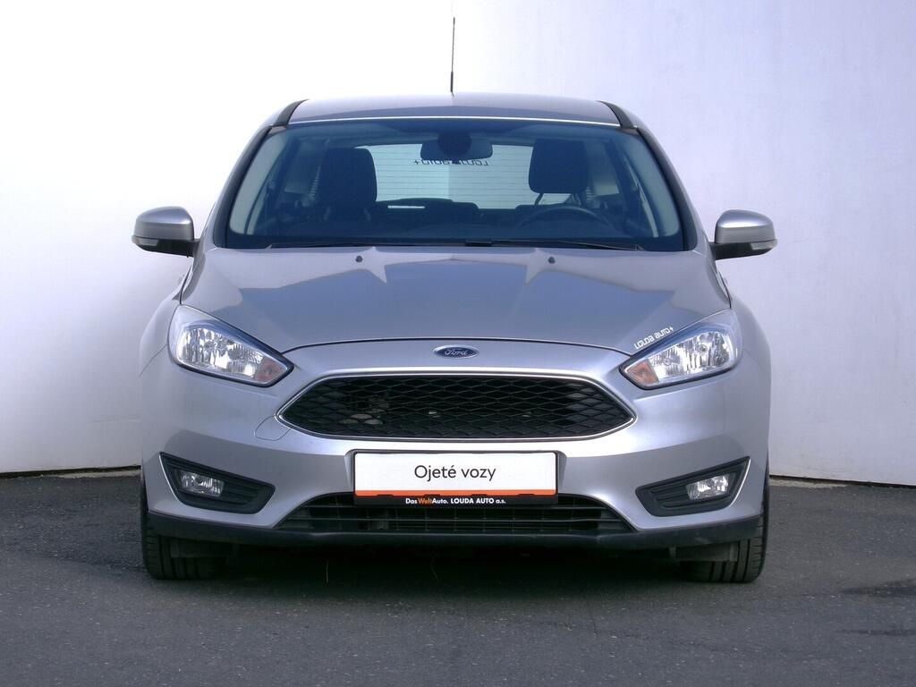 Ford Focus, 1.6 Tdci 70 kW - fotka 4