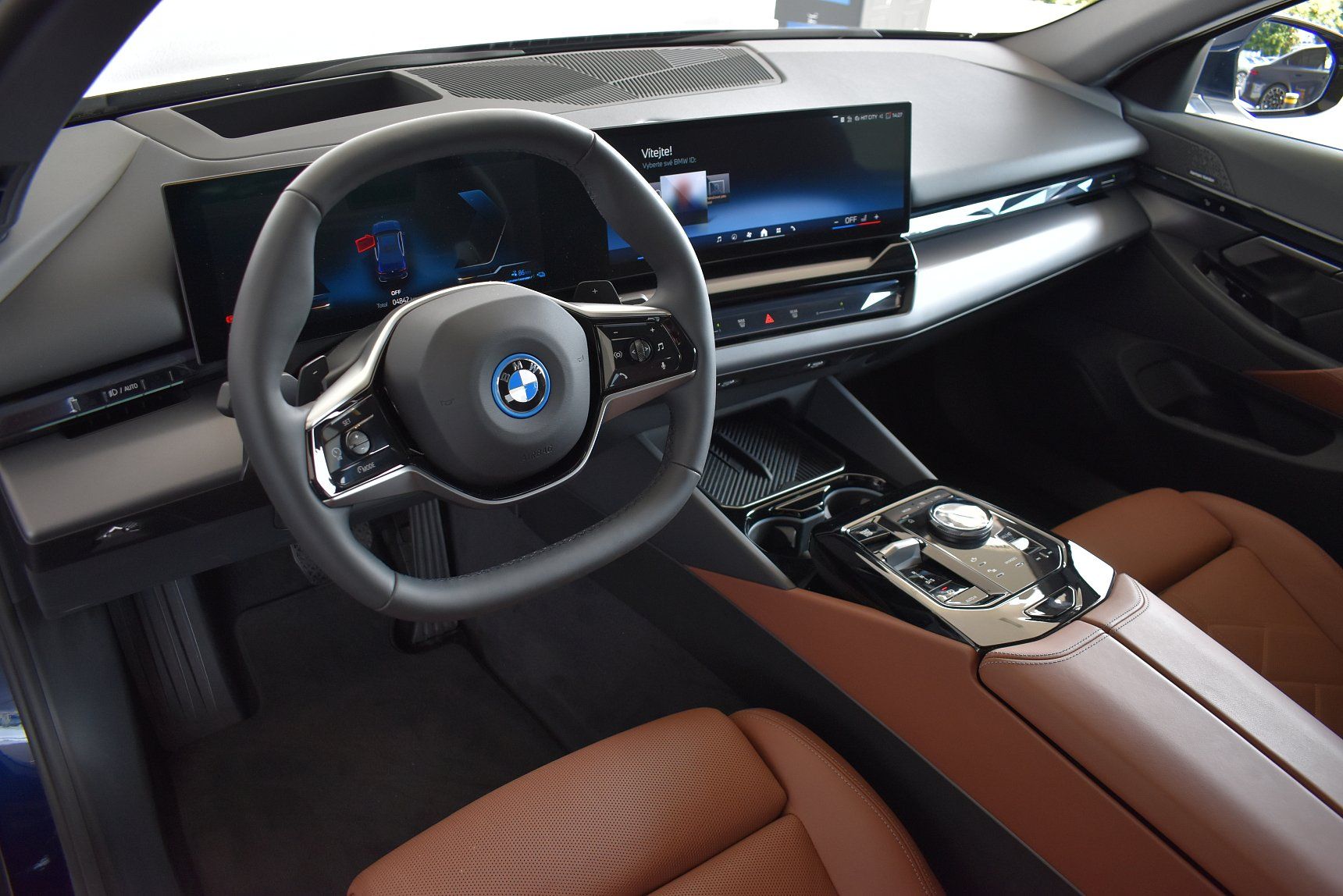 BMW Řada 5 - fotka 5