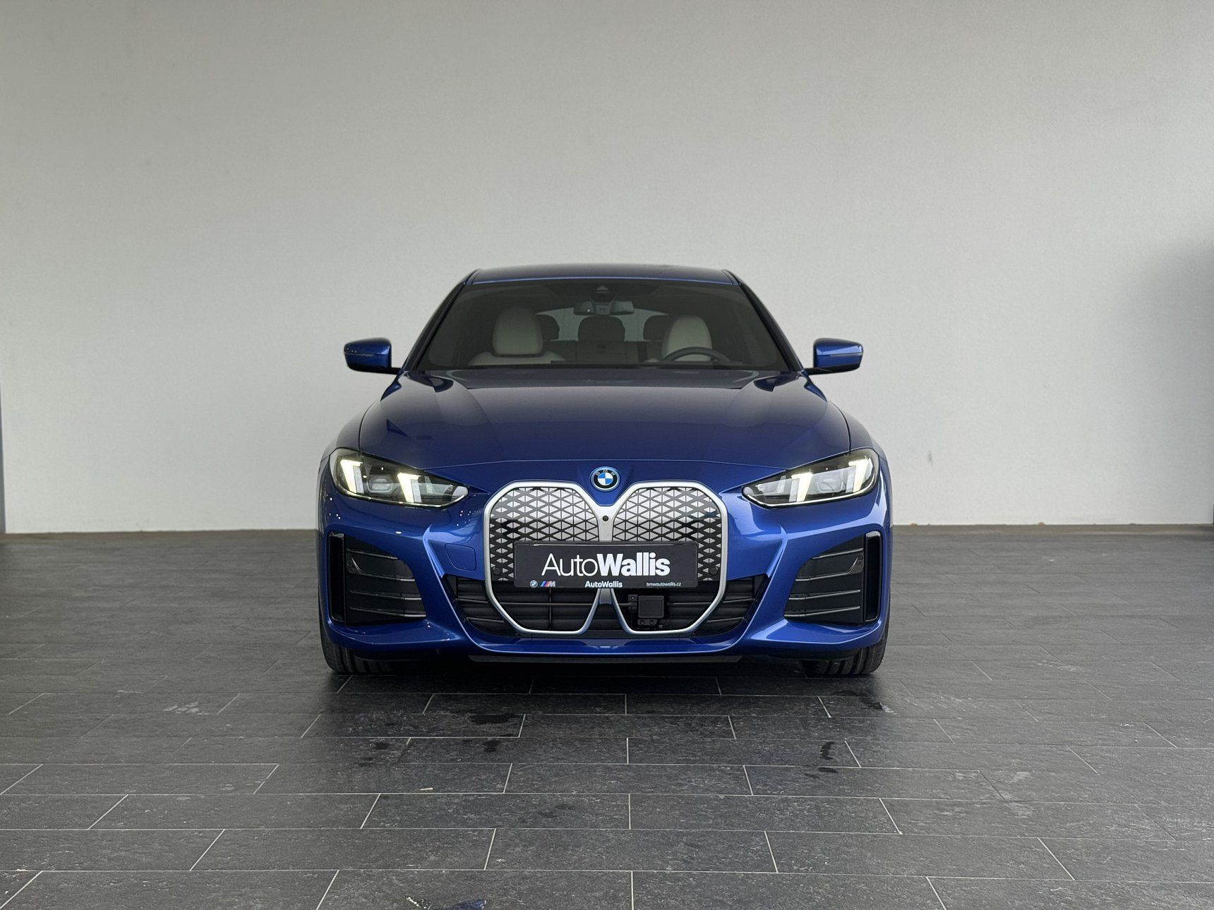 BMW i4 - fotka 4