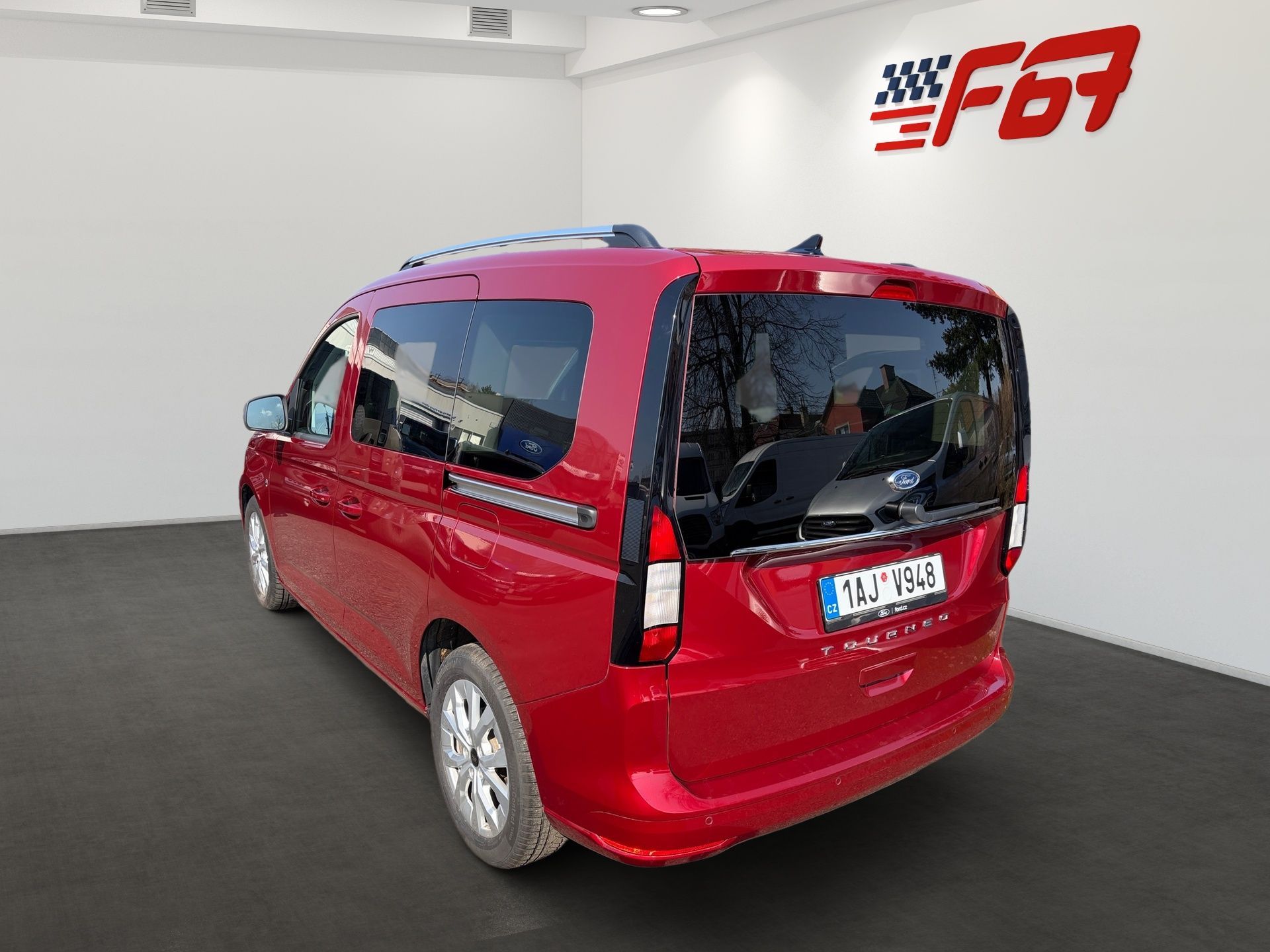 Ford Tourneo Connect, L1 TITANIUM CZ ZÁRUKA od FORD. - fotka 4