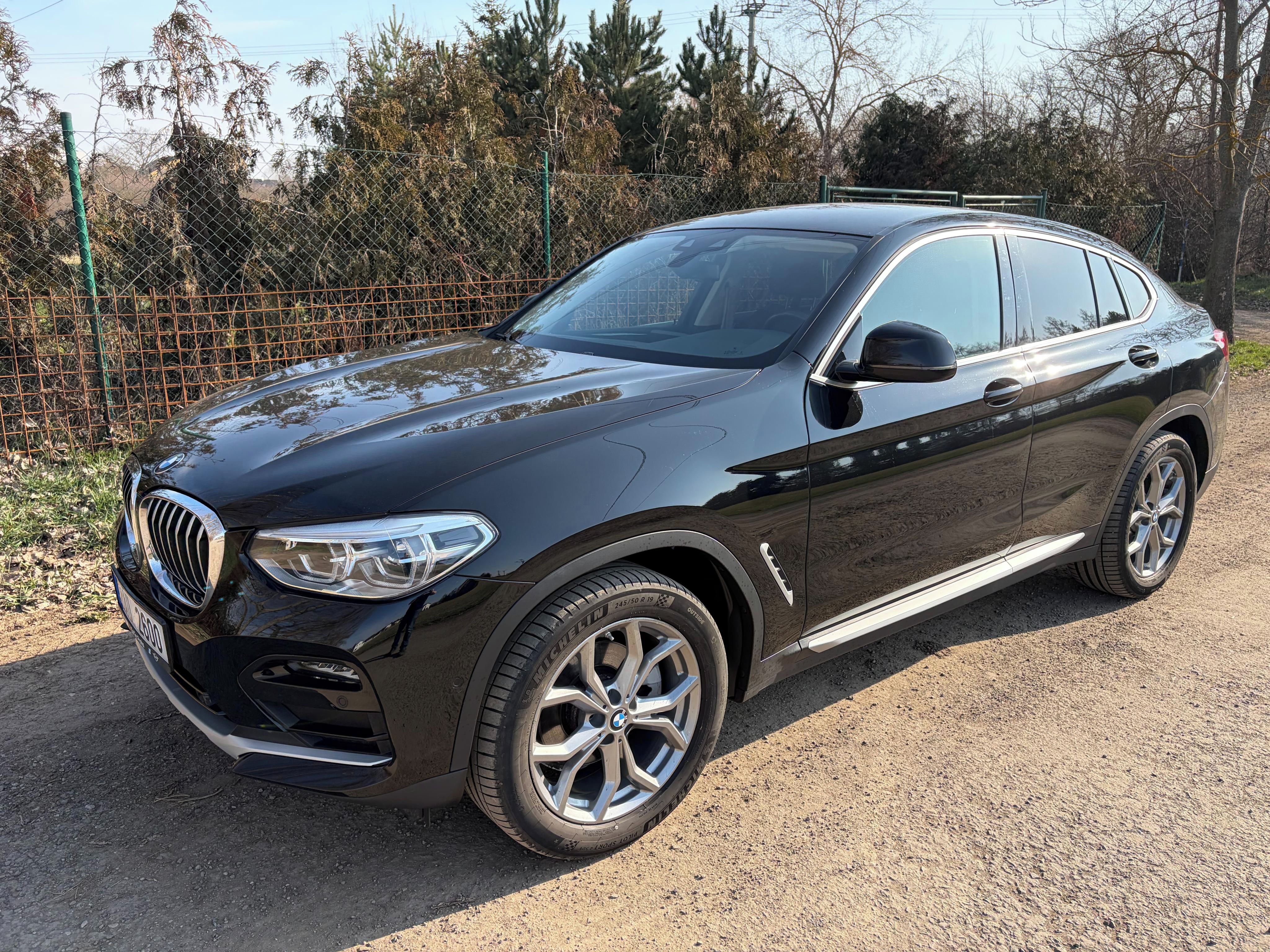 BMW X4, 2.0 xdrive - ČR, servis