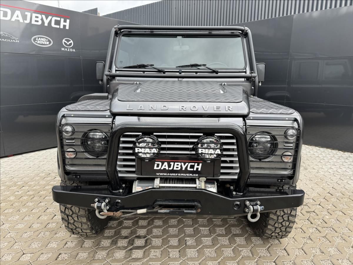 Land Rover Defender, 2,2 110 TD4 Experience ČR - fotka 4