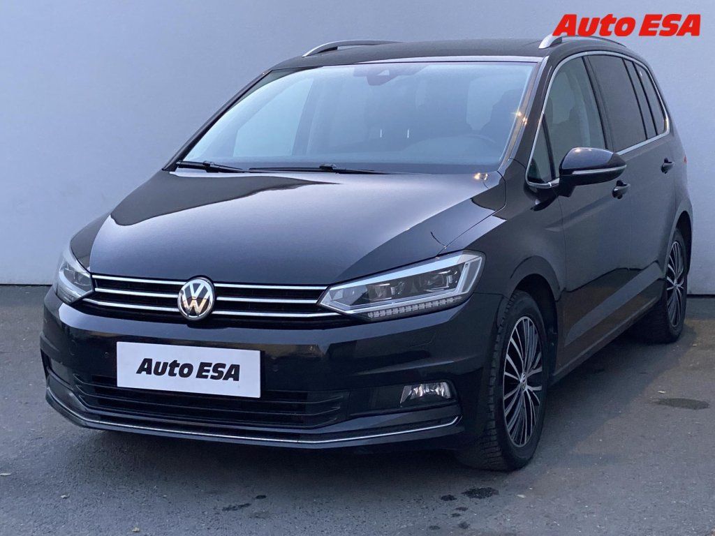 Volkswagen Touran, 1.6TDi 7 míst,DSG,LED - fotka 3