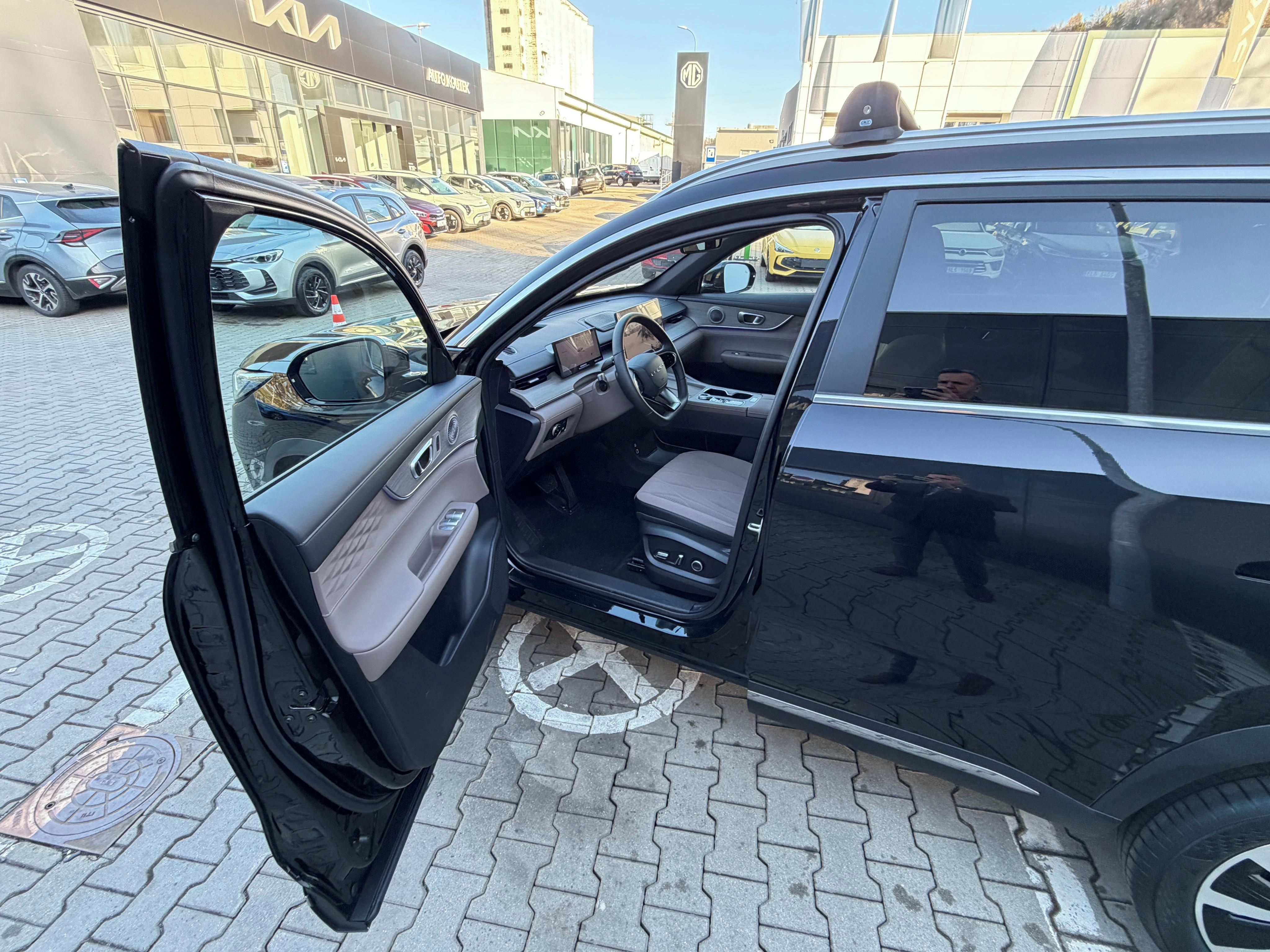 Chery Tiggo 8 PHEV, PLUG-IN HYBRYD 1.5T-GDI DHE - fotka 4
