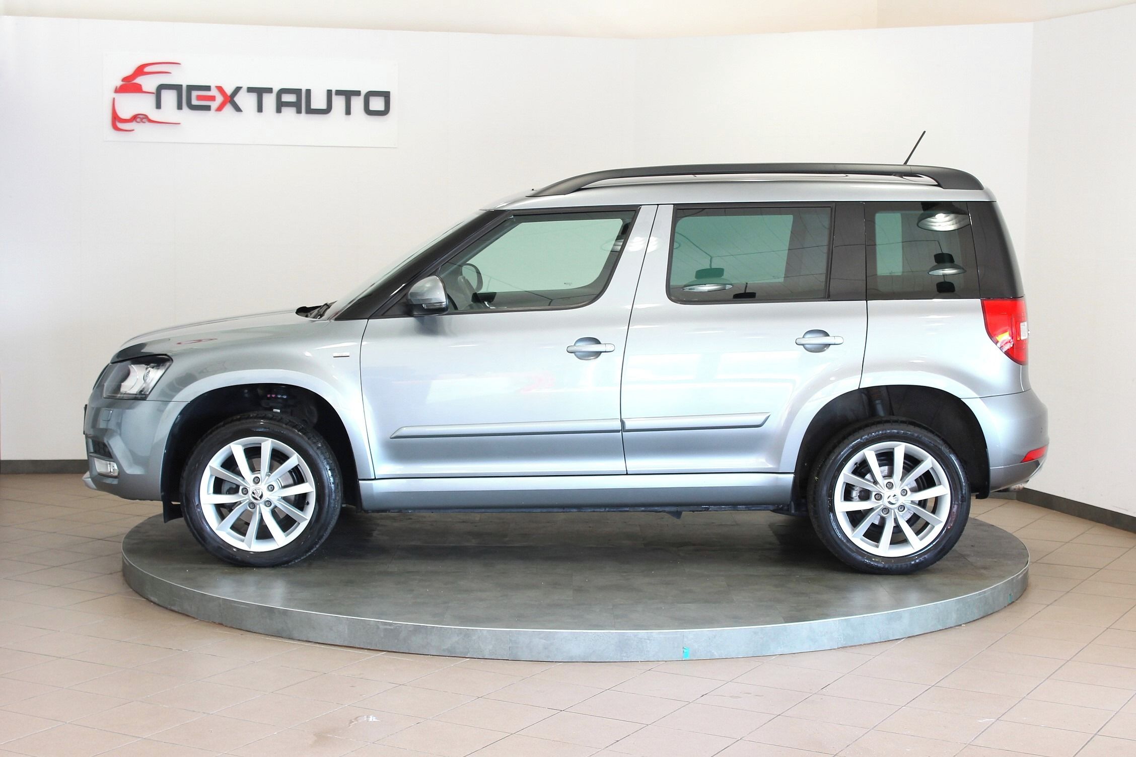 Škoda Yeti, 1.2 TSI 81kW JOY, PANORAMA - fotka 2