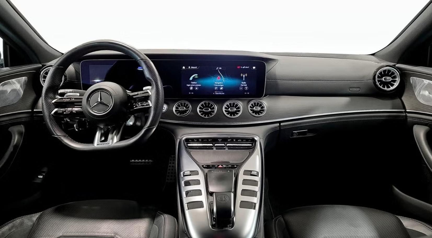 Mercedes-Benz AMG GT, 43 4M Matrix Tažné Ambient - fotka 4