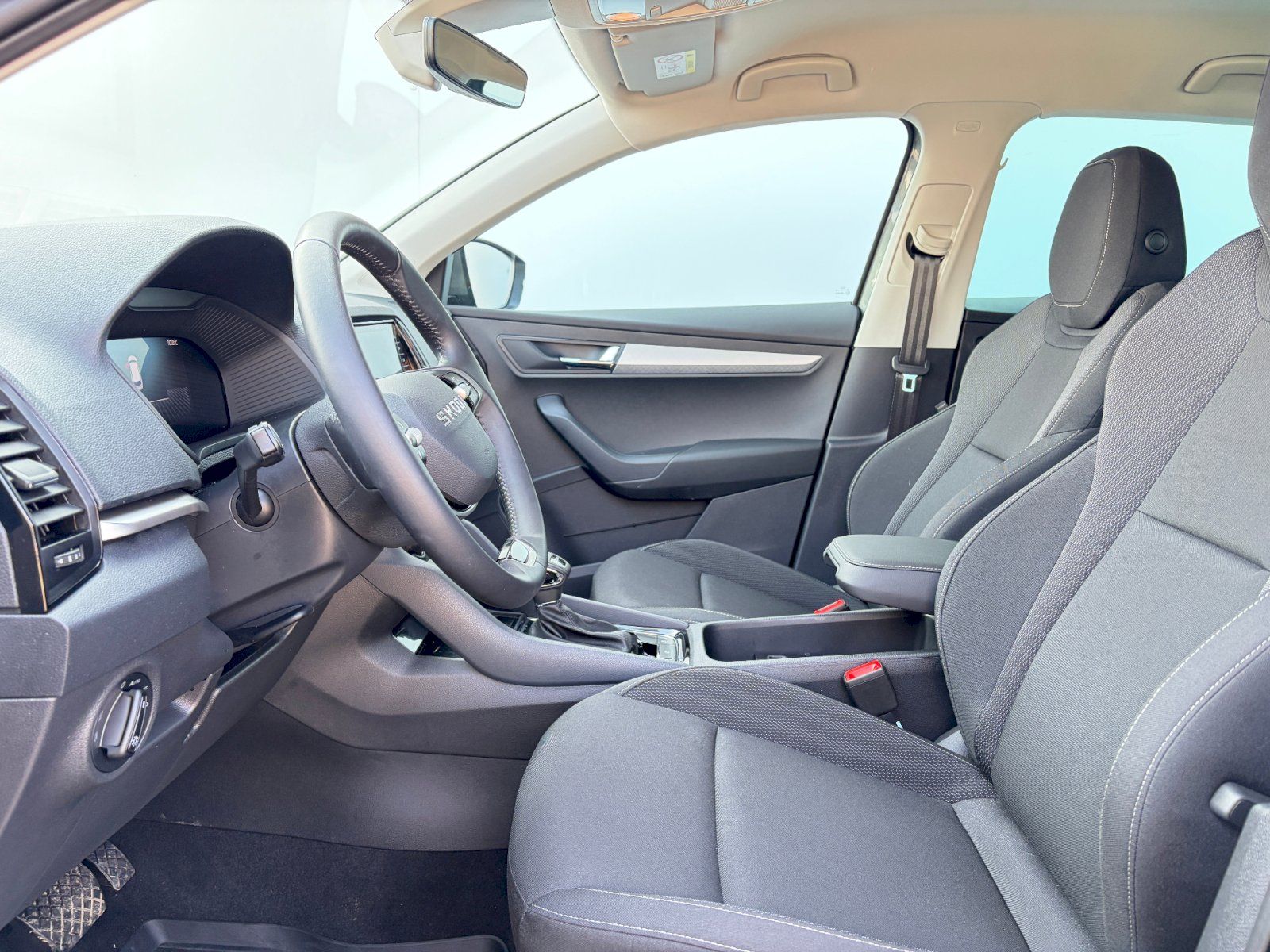 Škoda Karoq, DSG 1.5 TSI / 110kW / SELECTIO - fotka 6