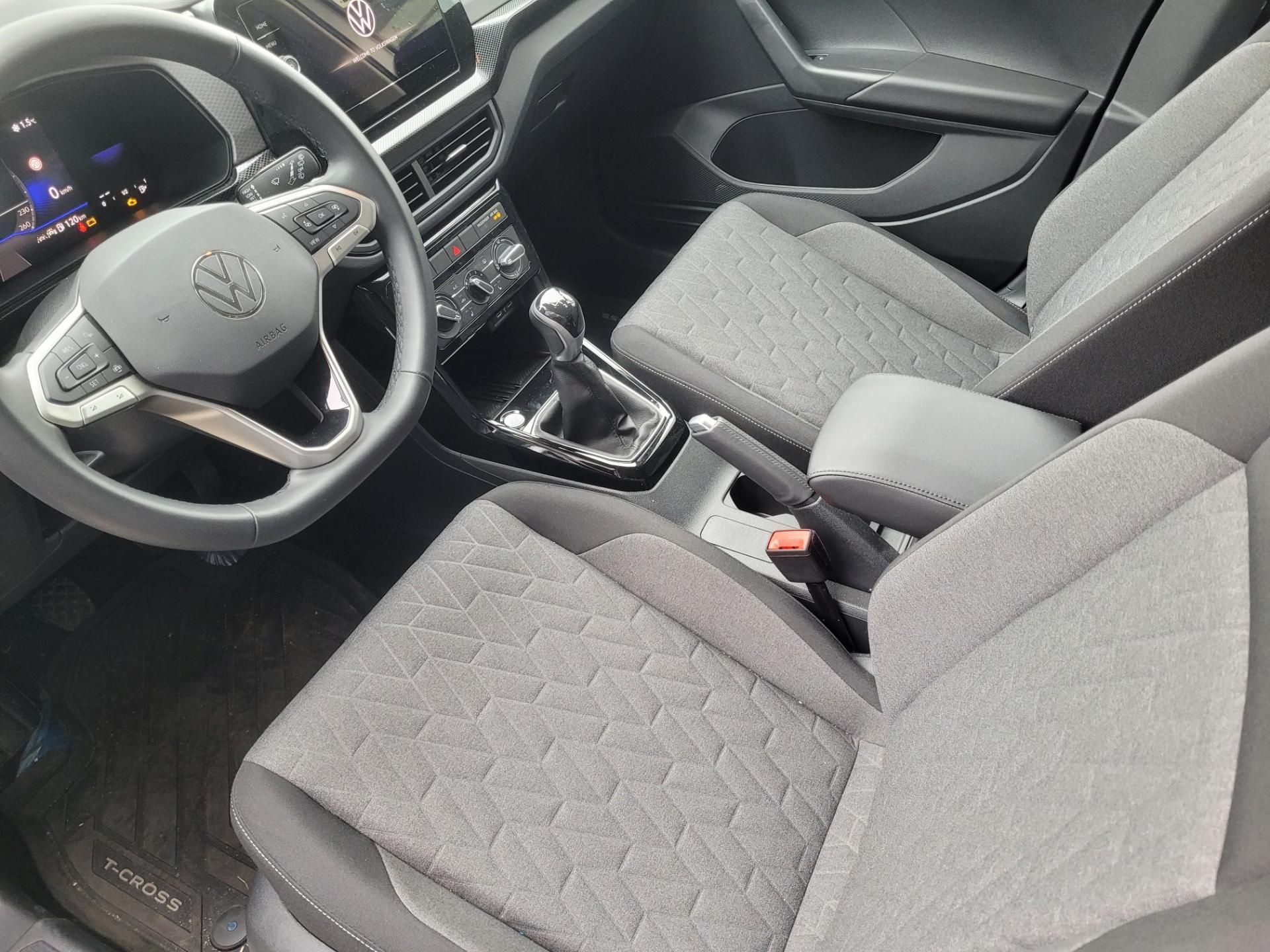 Volkswagen T-Cross, People 1.0 TSI 85 kW - fotka 6