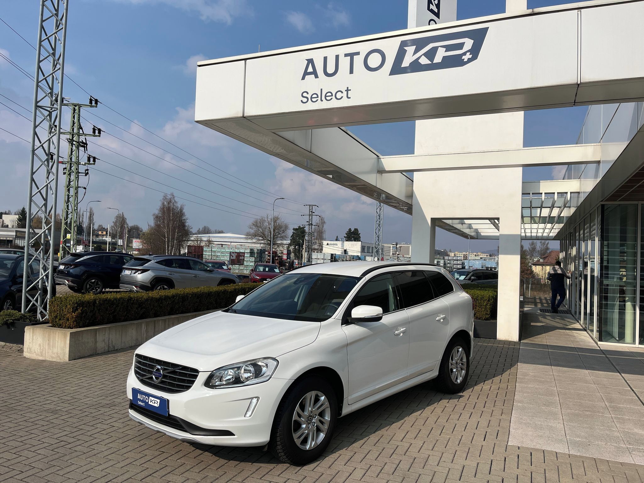 Volvo XC60, 2,4 D4 AWD Momentum ČR