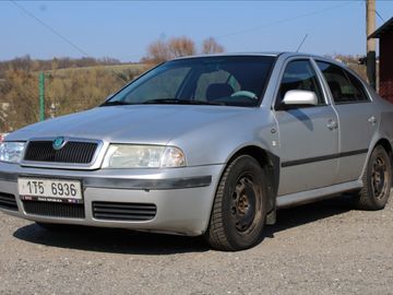 1,6 i  NOVÉ V ČR,TAŽNÉ