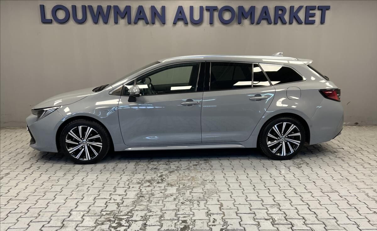 Toyota Corolla, 1,8 TS COMFORT STYLE TECH - fotka 3