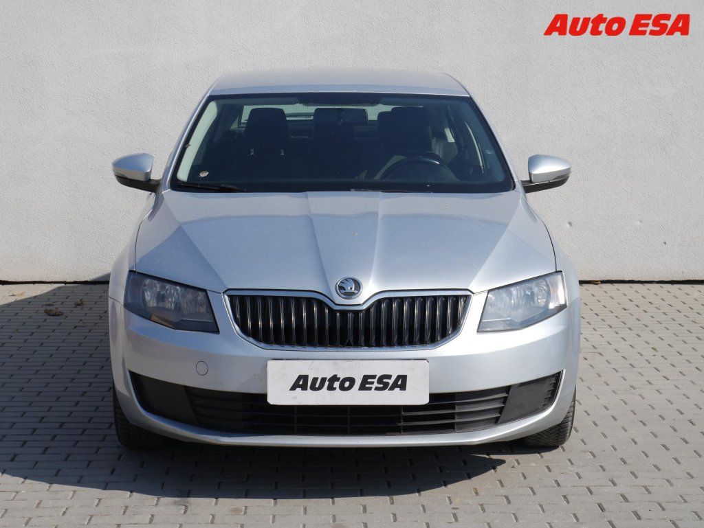 Škoda Octavia, 1.6TDI,AC,temp,STK2/28 - fotka 2