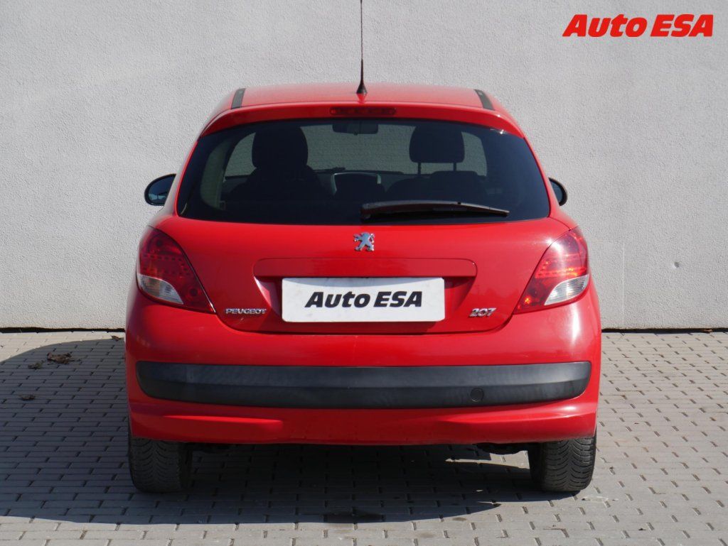 Peugeot 207, 1.4i,ČR,AC,temp,STK3/28 - fotka 5