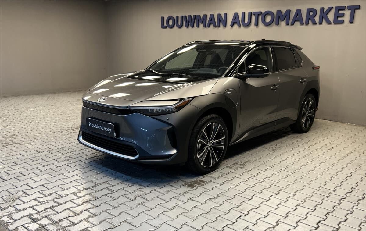 Toyota bZ4X, 0,0 AWD Executive