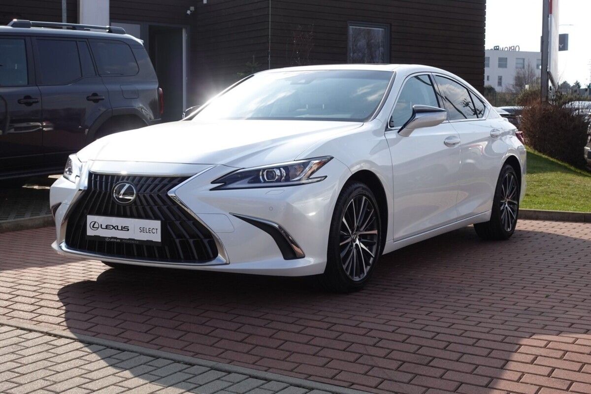 Lexus ES 300h, 2,5HSD Elegance Plus - fotka 2