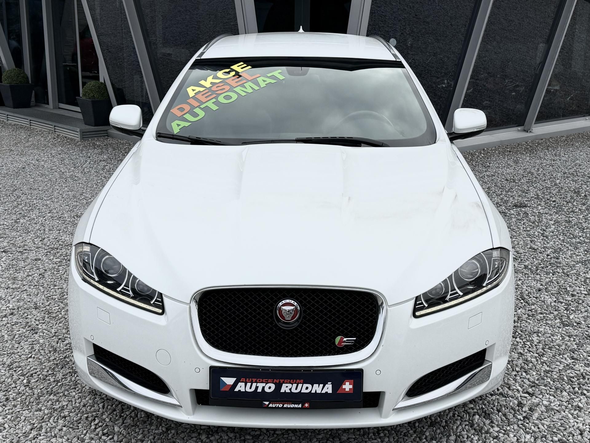 Jaguar XF, 3,0 V6 Sportbrake Automat - fotka 3