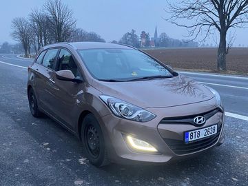 1,6i 88kw najeto 62200 km