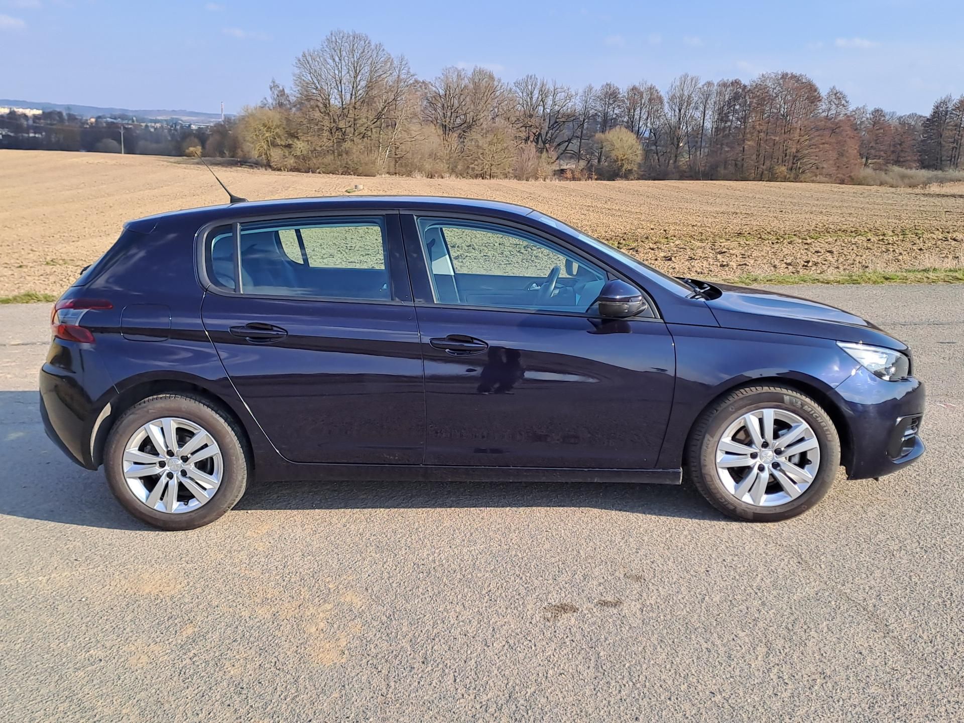 Peugeot 308, 1.6 HDi SERVISKA PĚKNÝ STAV - fotka 3