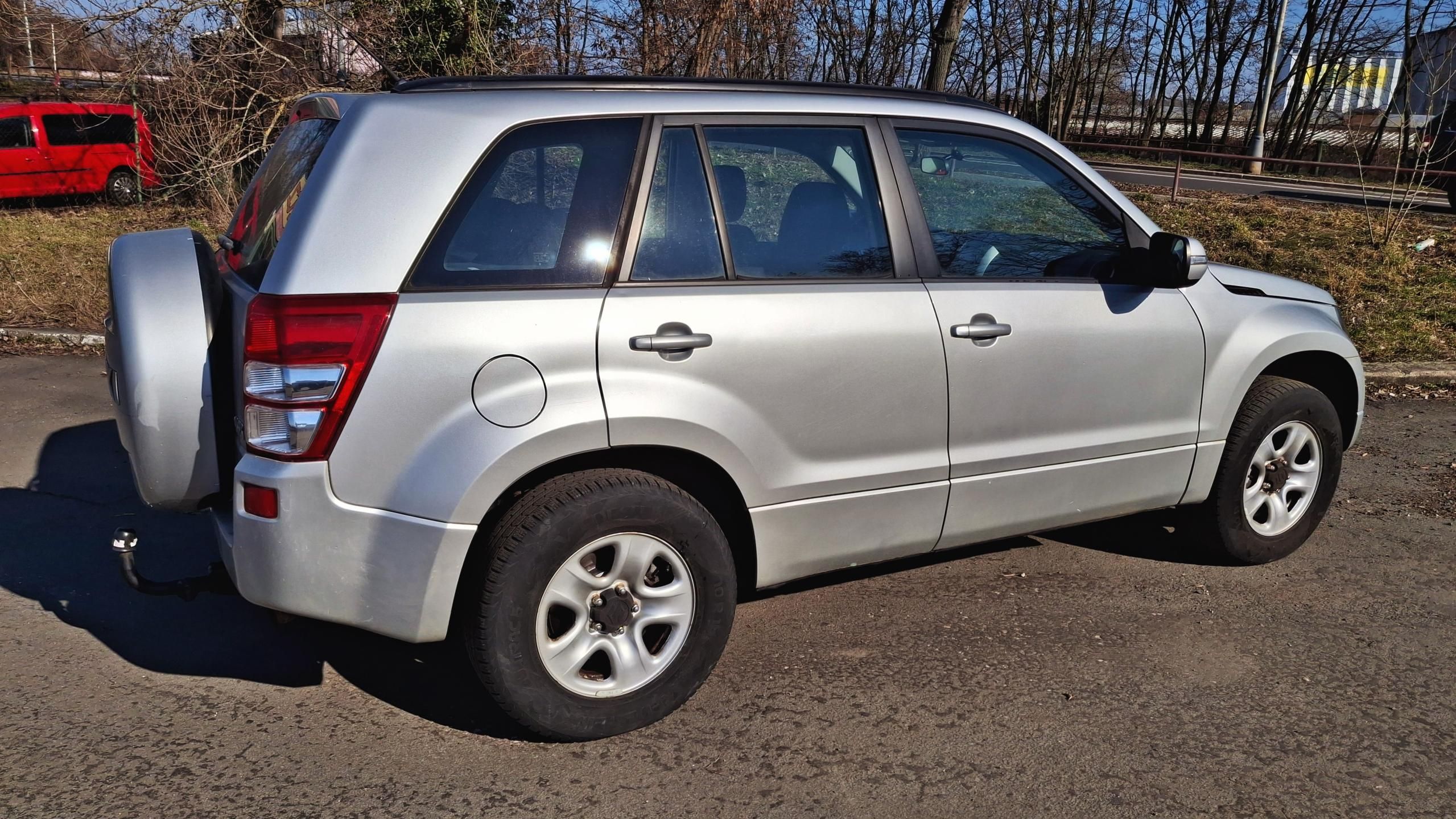 Suzuki Grand Vitara, 2.0  4x4 servisní historie - fotka 5
