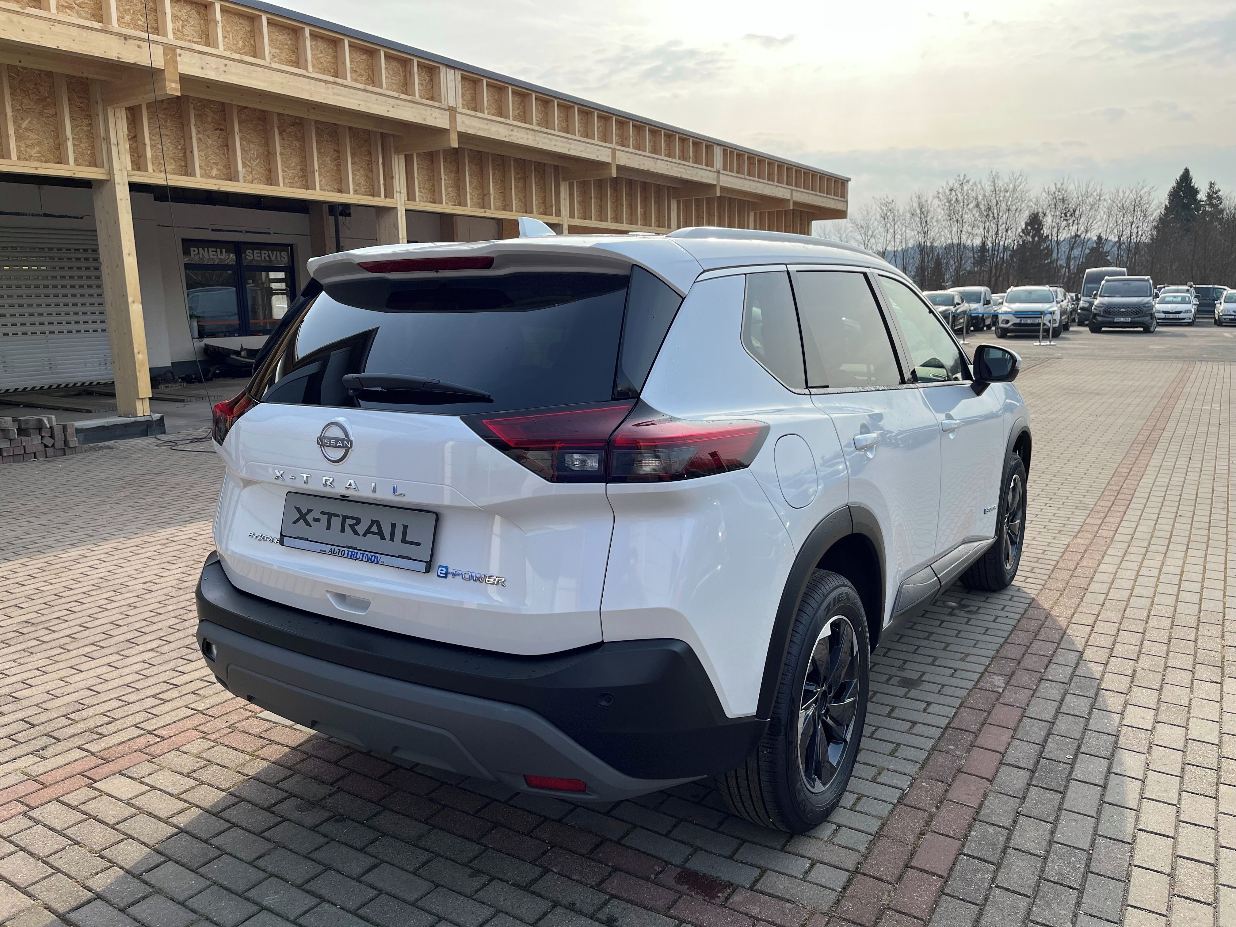 Nissan X-Trail, 1.5 e-POWER N-Connecta AWD - fotka 5