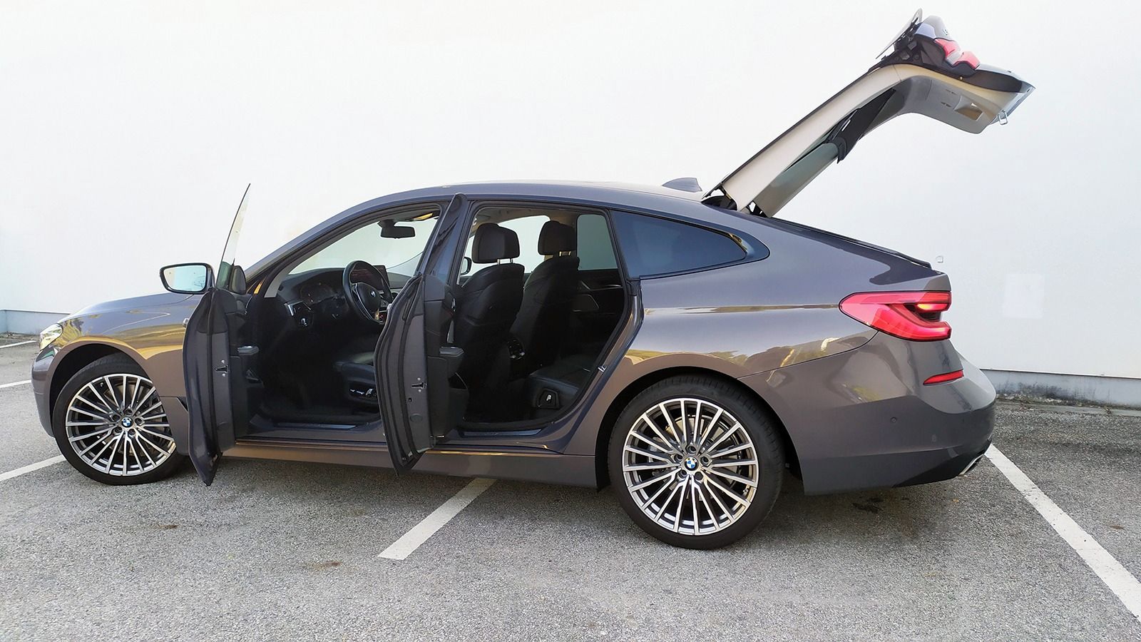 BMW Řada 6, 40d*Pano*Navi*CAM*Tažné*záruka - fotka 6