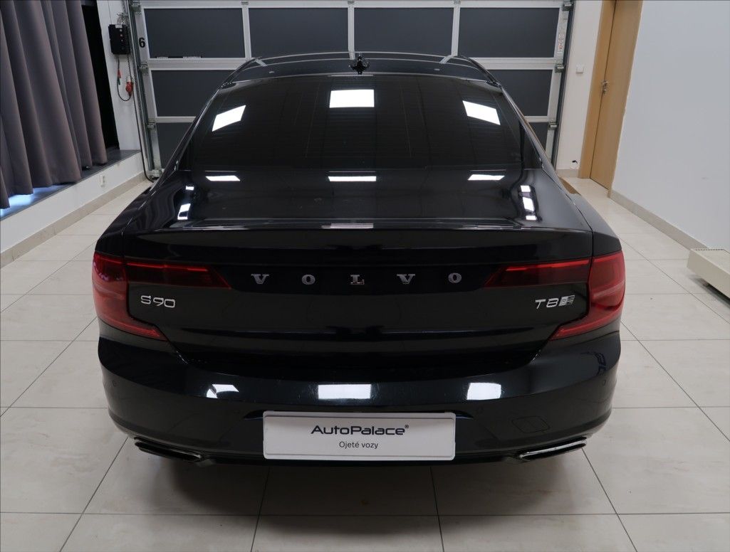 Volvo S90, 2,0 T8 TWINENGINE AWD R-DESIGN - fotka 6