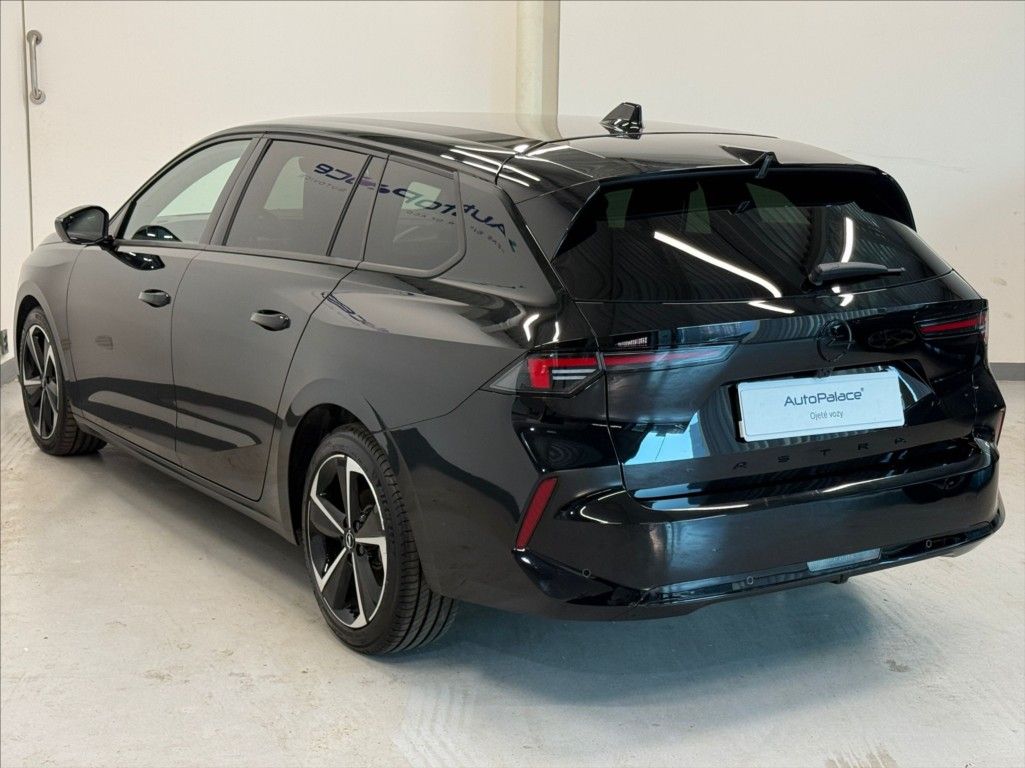 Opel Astra, 1,2 T ST Elegance 360KAMERA - fotka 4