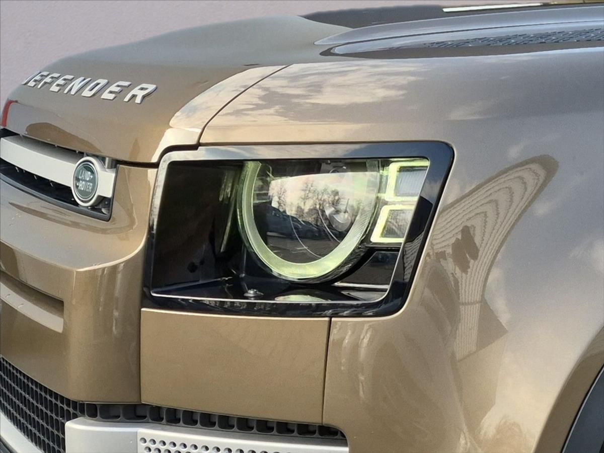Land Rover Defender, 3,0 110 3,0 D200 SE - fotka 5